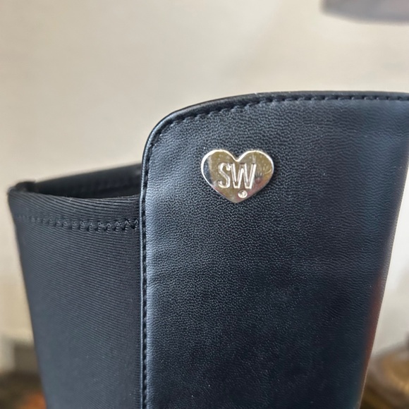 Stuart Weitzmann 5050 Black Knee High Black Boot. Size 4 - Picture 7 of 11